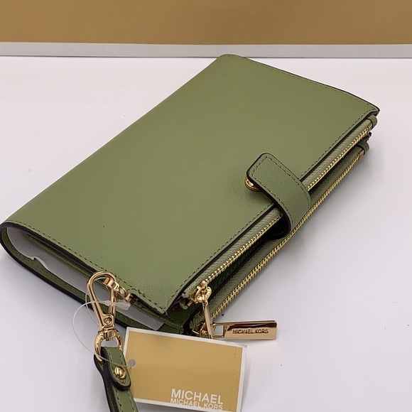 MICHAEL KORS LARGE DOUBLE ZIP WRISTLET WALLET LIGHT SAGE COLOR - Picture 6 of 12